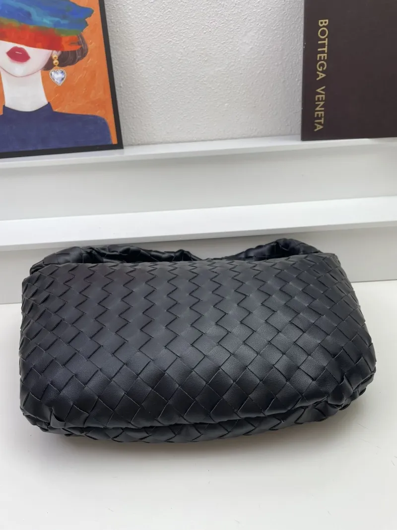 Black Woven Top Handle Bag S03055 36cm - Image 6