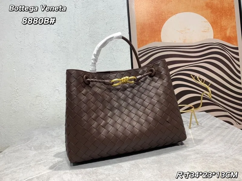 Alternative view of BV Top Handle Bags-414