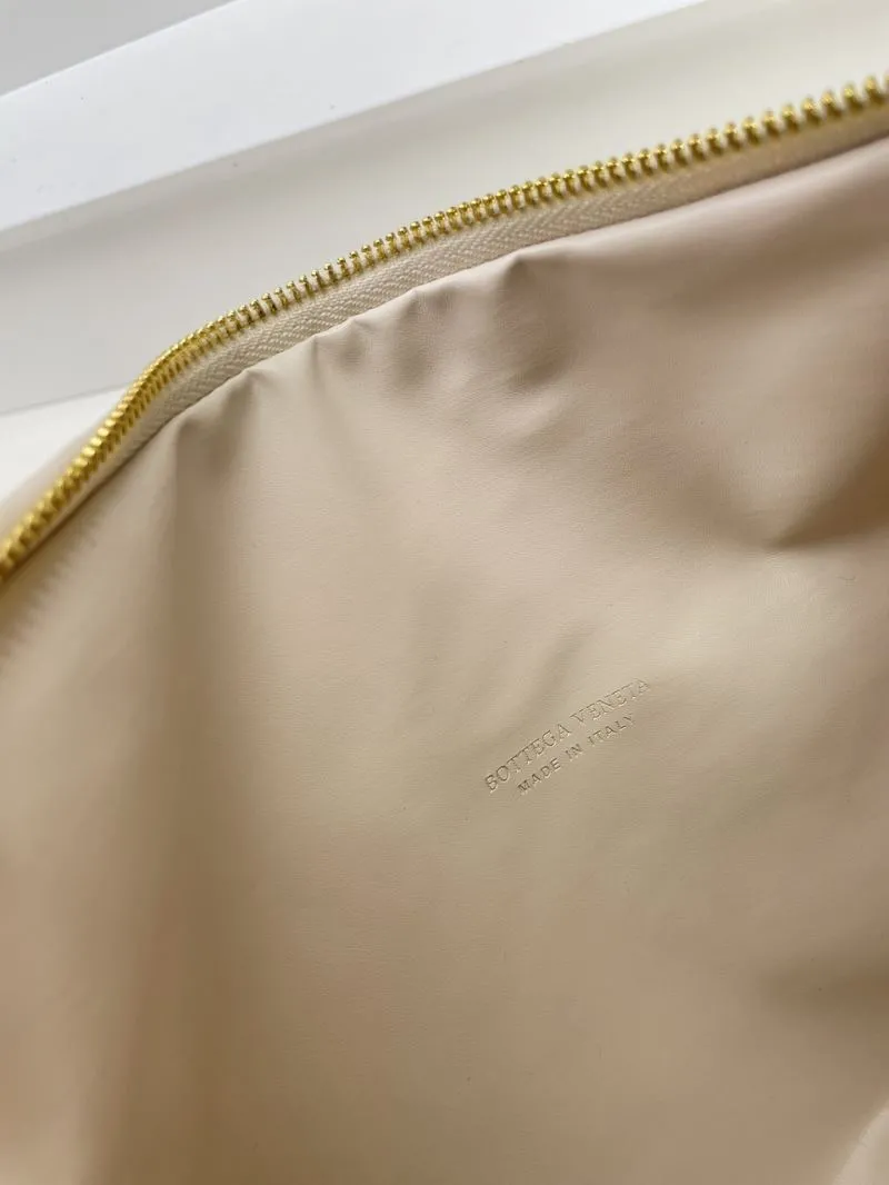 BV Top Handle Bags-424 - Image 8