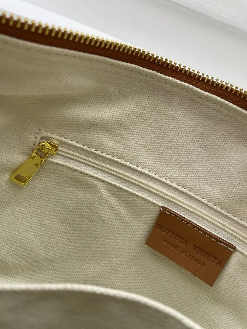 Bottega Veneta Brown Woven Hobo Bag 8294 - Image 8