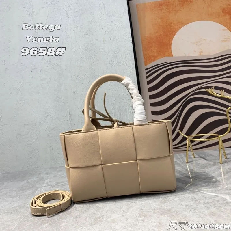 Bottega Veneta Beige Leather Tote Bag 9658 - Image 3