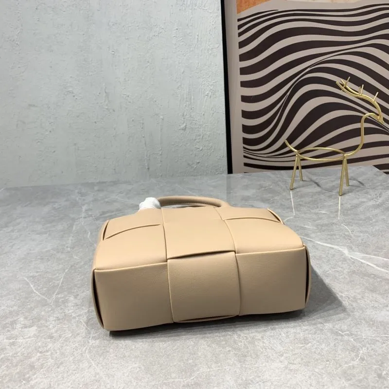 Bottega Veneta Beige Leather Tote Bag 9658 - Image 6