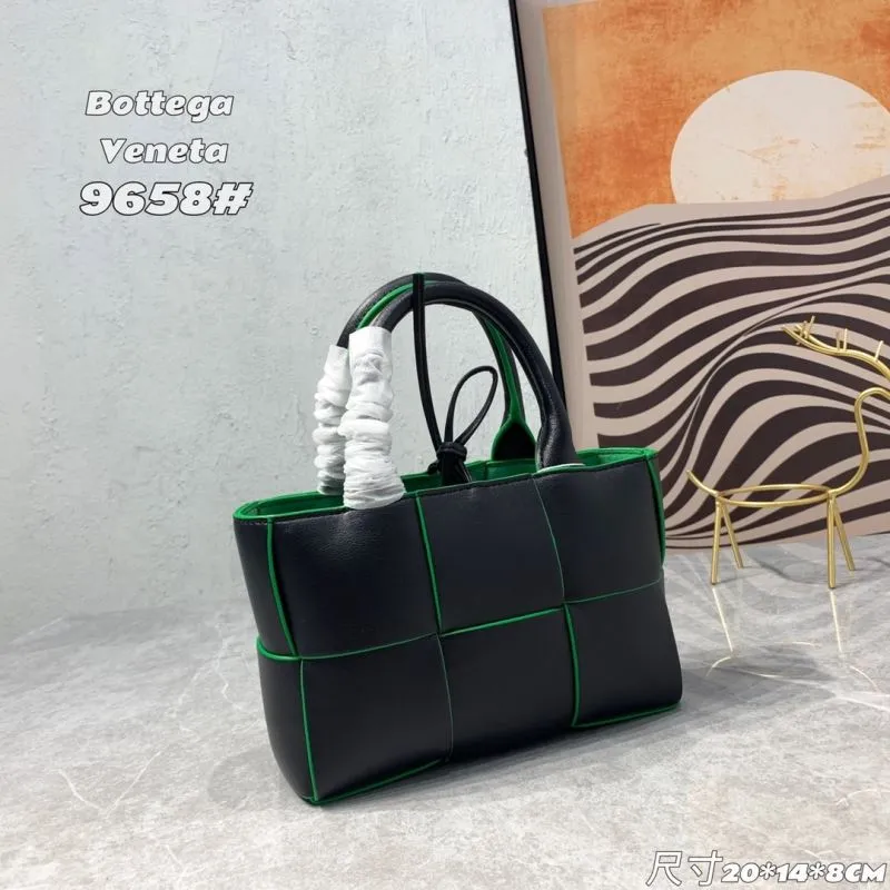 Alternative view of BV Handle Bags-25