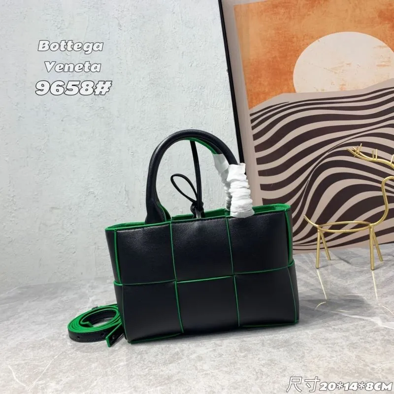 Bottega Veneta 9658 Black Green Tote Bag - Image 3
