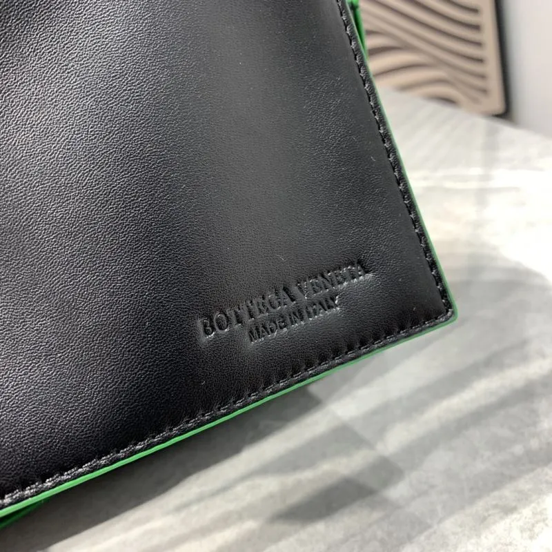Bottega Veneta 9658 Black Green Tote Bag - Image 8