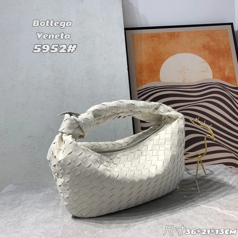 Alternative view of BV Handle Bags-29
