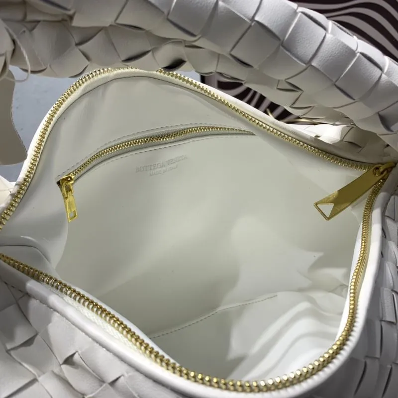 Bottega Veneta 5952 White Woven Hobo Handbag - Image 8