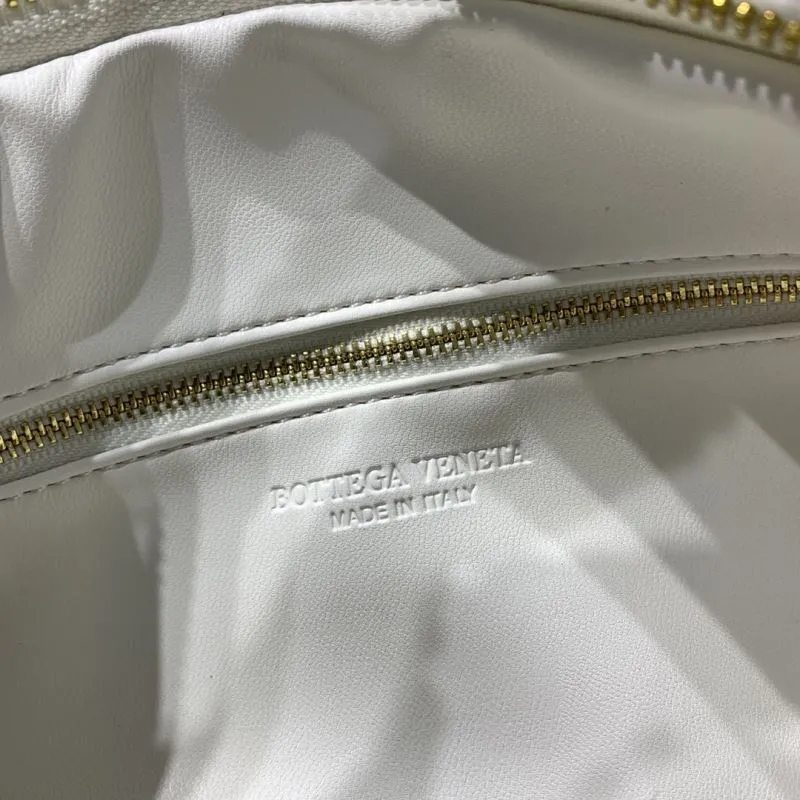 Bottega Veneta 5952 White Woven Hobo Handbag - Image 9