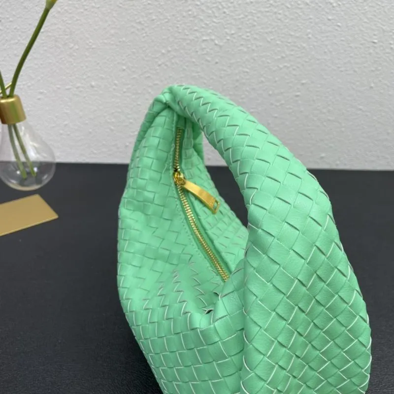 Green Woven BV Handle Bag Size 28cm 8830 - Image 5