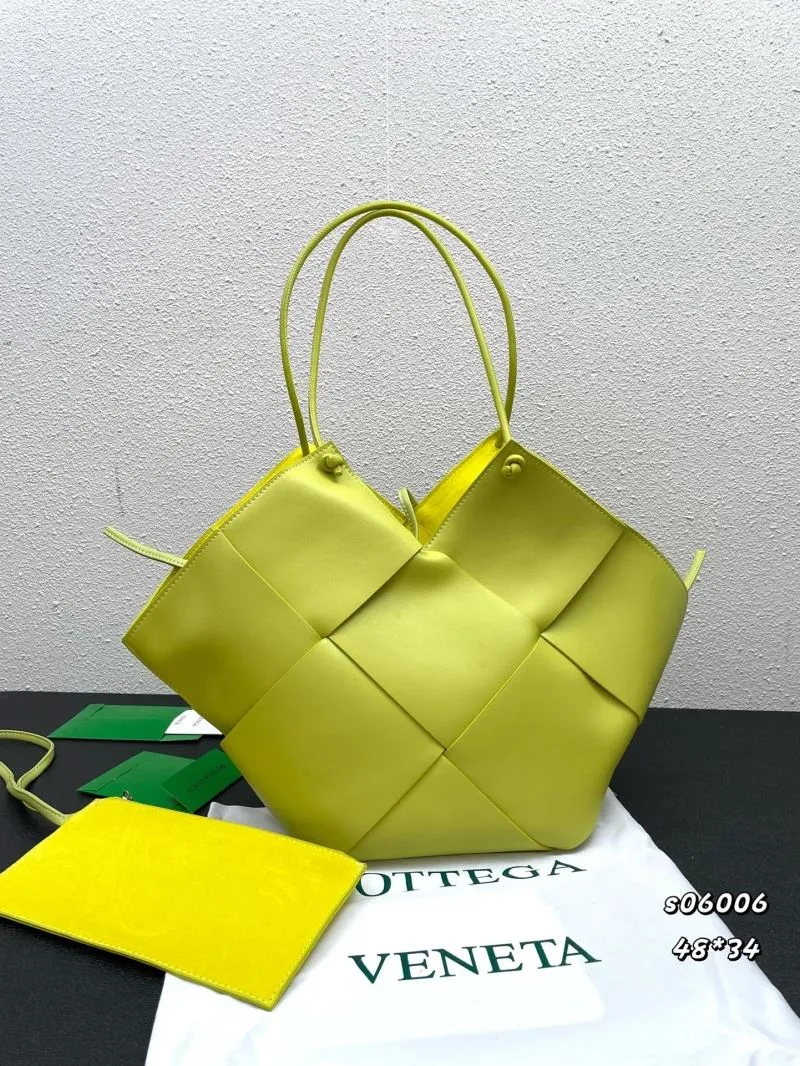 Alternative view of Bottega Veneta Lime Yellow Tote Bag with Pouch s06006