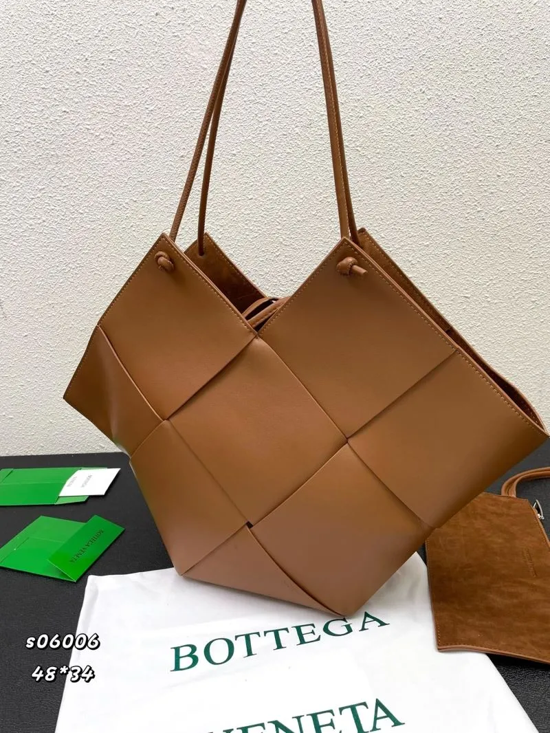 Bottega Veneta Brown Leather Tote Bag s06006 - Image 3