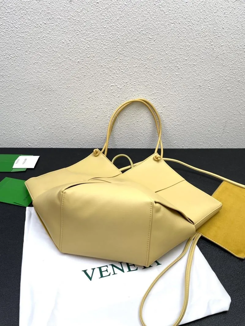 Bottega Veneta Yellow Tote Bag s06006 - Image 6