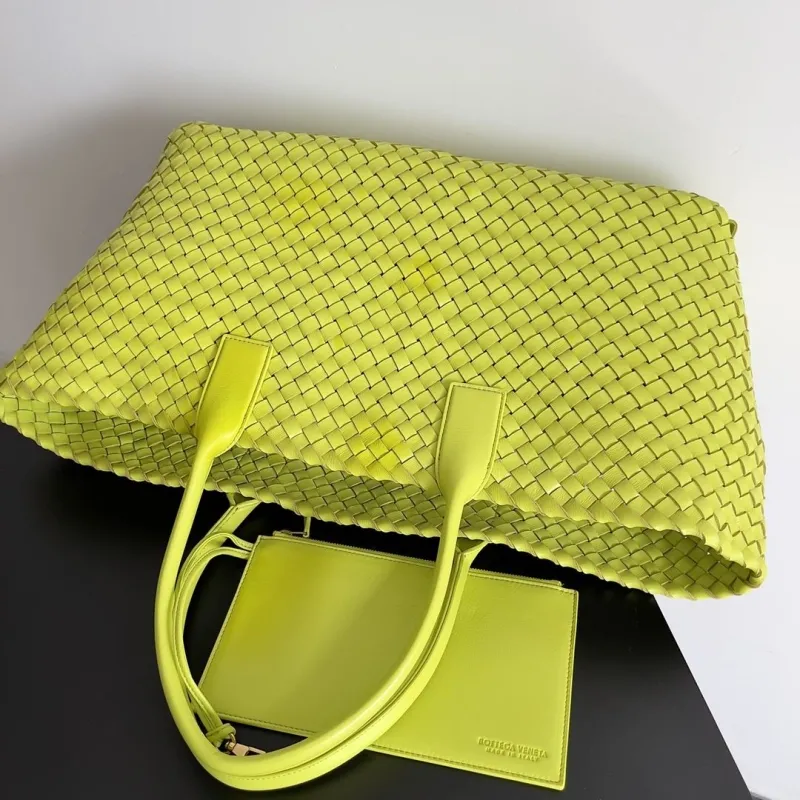 Alternative view of BV Shopping Bags-2