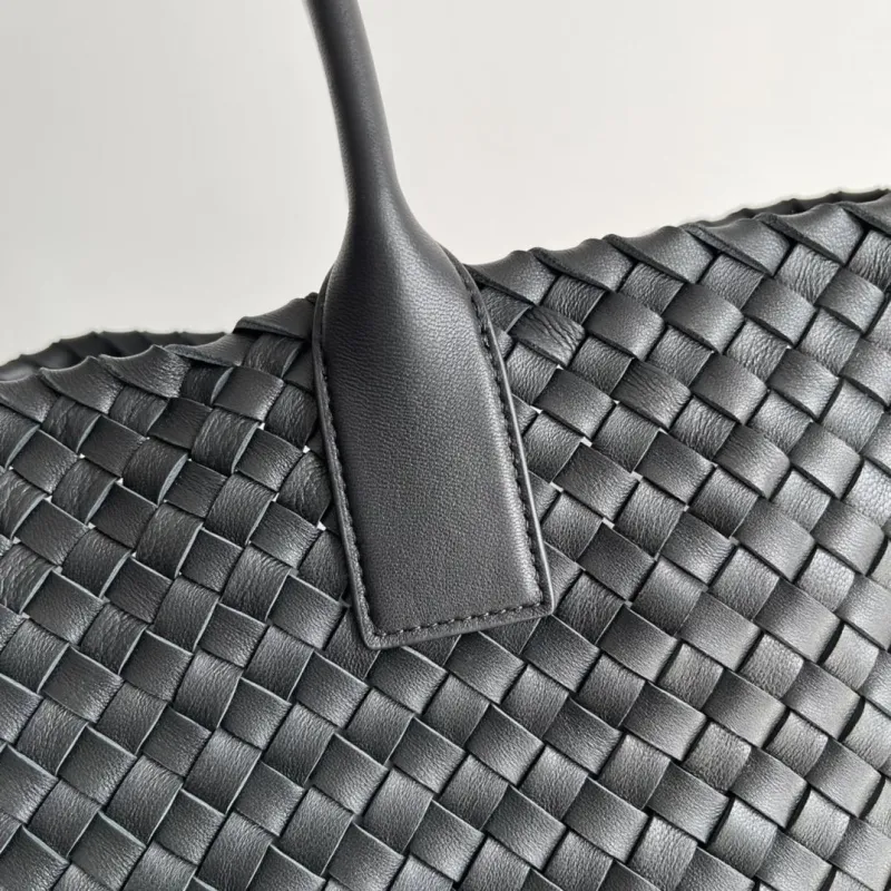 Alternative view of BV Shopping Bags-3