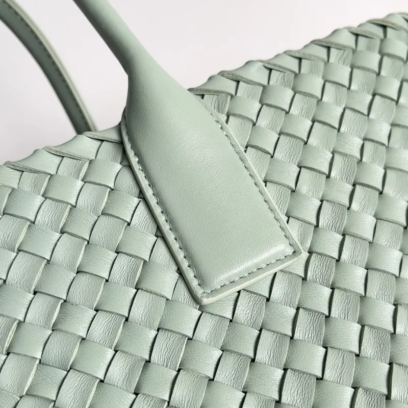Bottega Veneta Mint Green Woven Leather Tote Bag - Image 4
