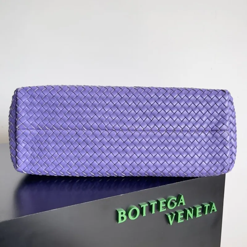 Bottega Veneta Purple Woven Leather Tote Bag with Pouch - Image 4