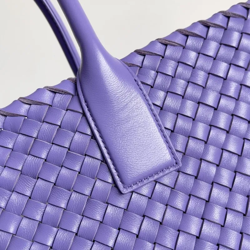 Bottega Veneta Purple Woven Leather Tote Bag with Pouch - Image 5