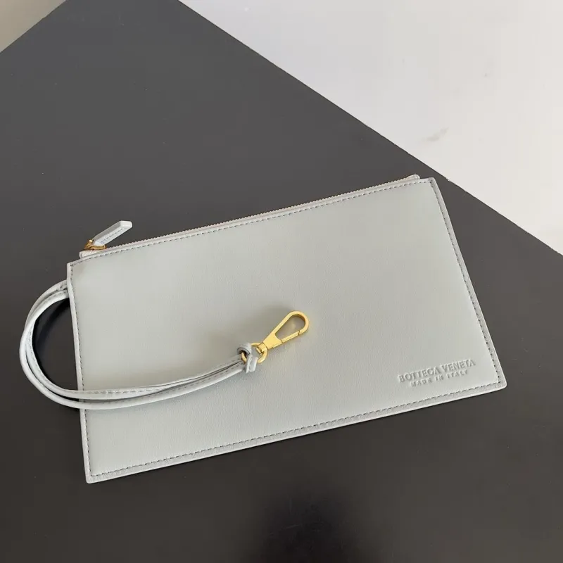 Bottega Veneta Light Gray Woven Leather Tote Bag - Image 6