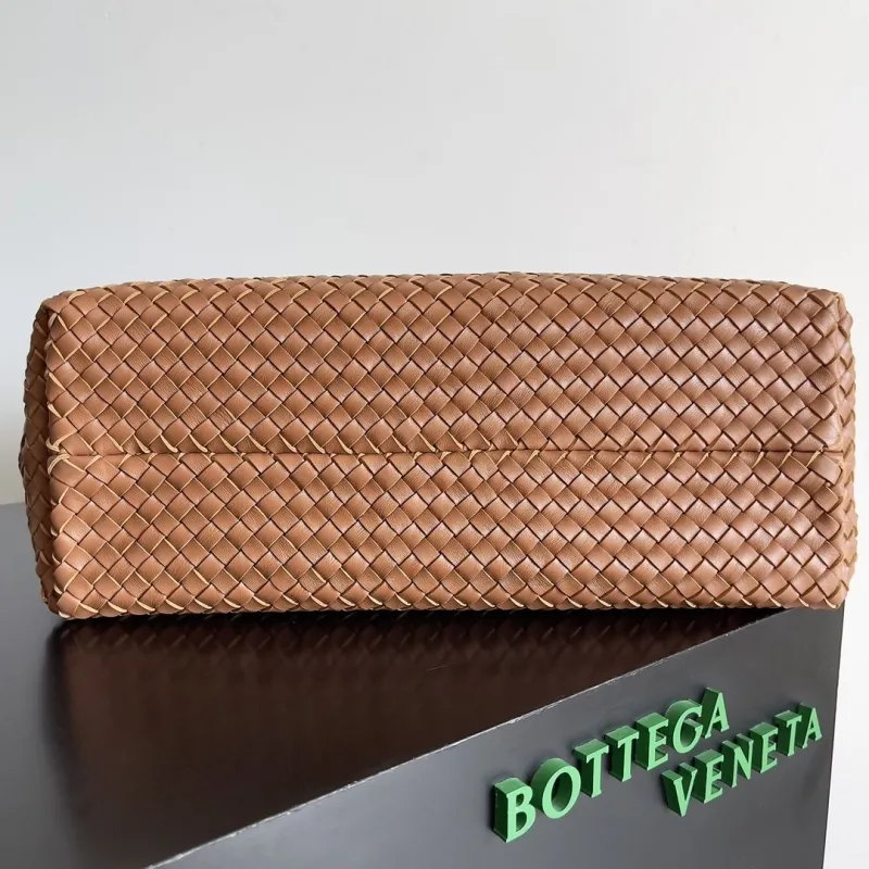 Alternative view of BV Shopping Bags-22