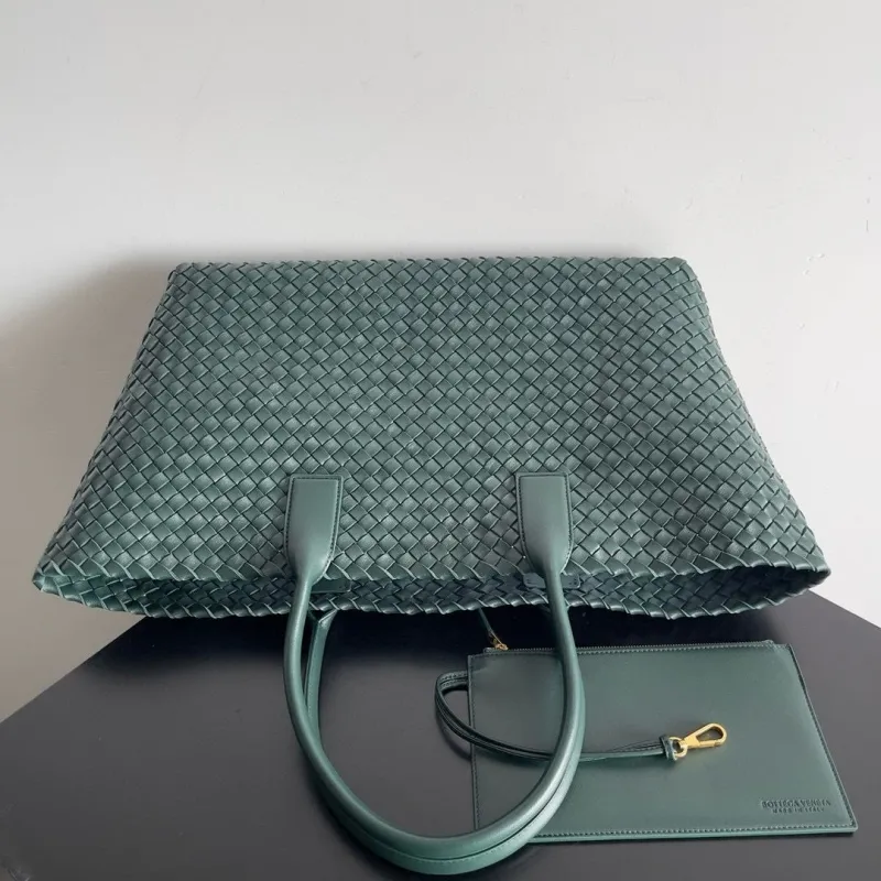 Bottega Veneta Dark Green Woven Leather Tote Bag - Image 5