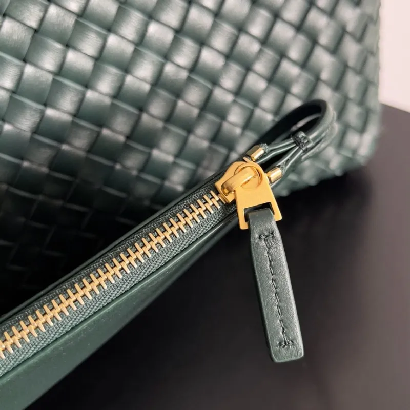 Bottega Veneta Dark Green Woven Leather Tote Bag - Image 7