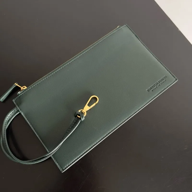 Bottega Veneta Dark Green Woven Leather Tote Bag - Image 8