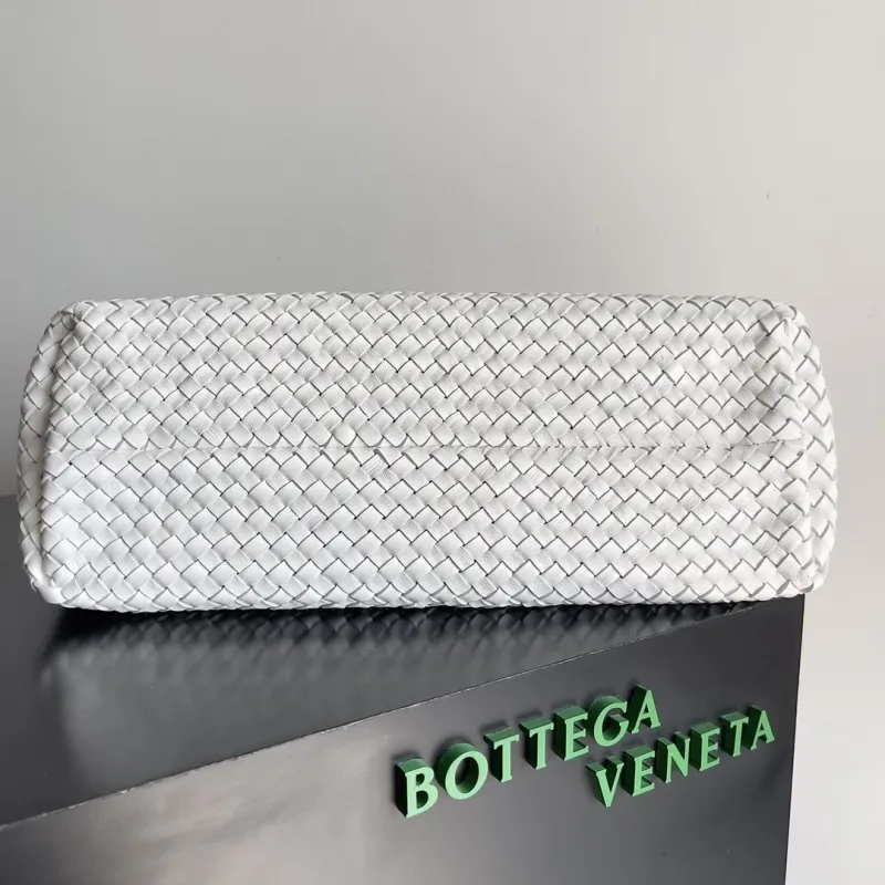 Alternative view of BV Shopping Bags-25