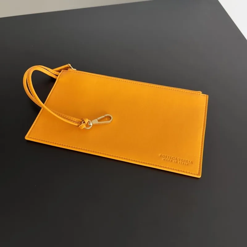 Bottega Veneta Yellow Woven Tote Bag with Pouch - Image 8