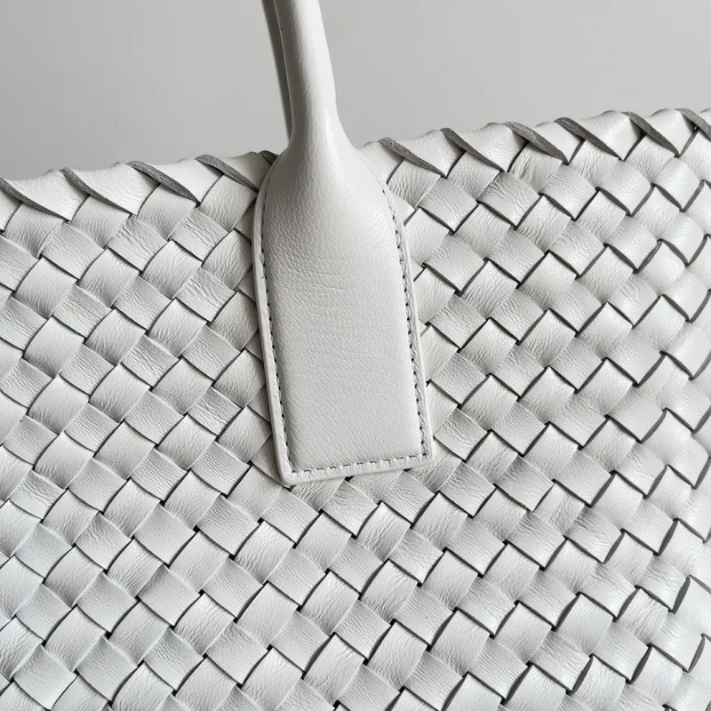 Alternative view of BV Shopping Bags-28