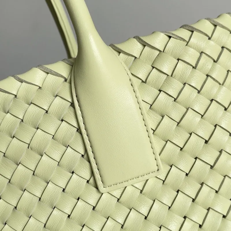Alternative view of BV Shopping Bags-30