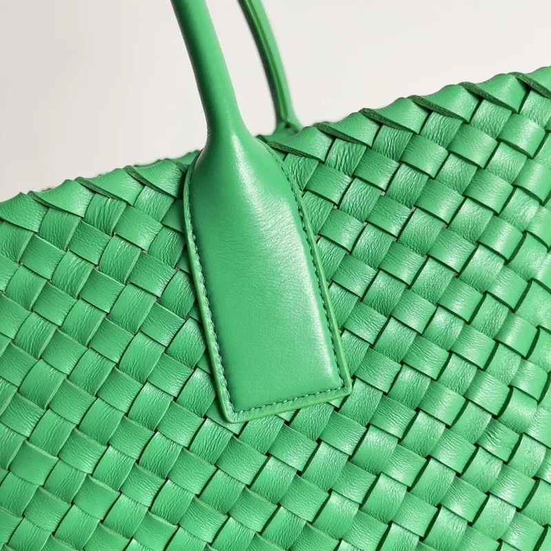 Alternative view of BV Shopping Bags-35
