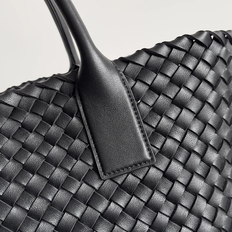 Alternative view of BV Shopping Bags-36