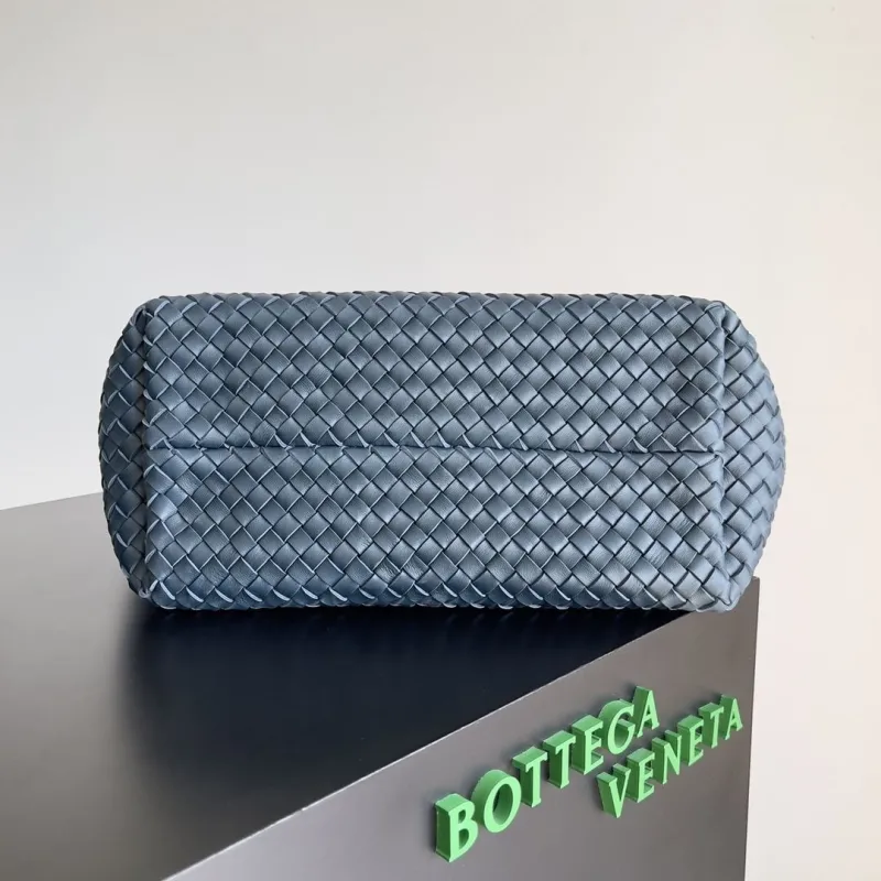 Alternative view of BV Shopping Bags-38