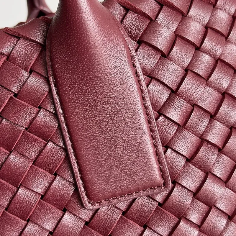 Bottega Veneta Burgundy Intreccio Tote Bag 42 - Image 4