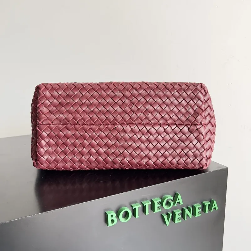 Bottega Veneta Burgundy Intreccio Tote Bag 42 - Image 7