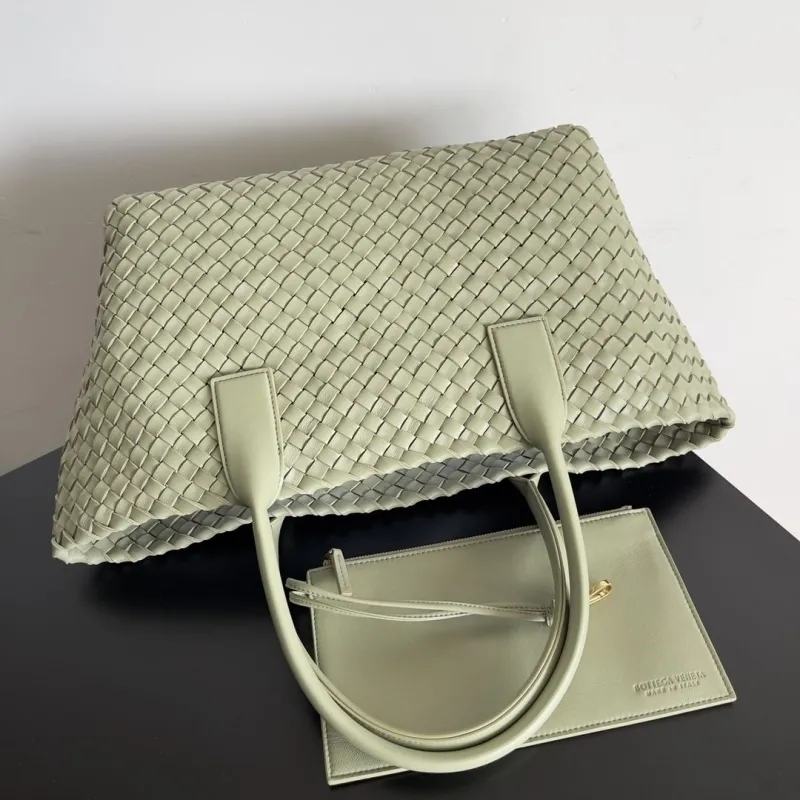 Alternative view of BV Shopping Bags-45