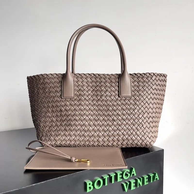 BV Shopping Bags-47