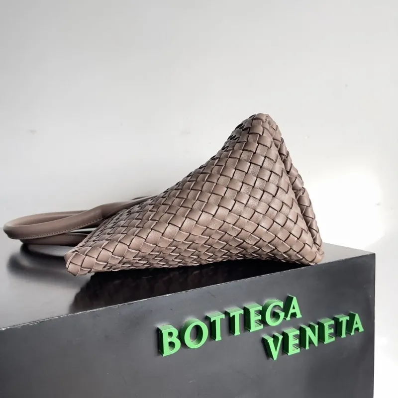 Alternative view of BV Shopping Bags-47