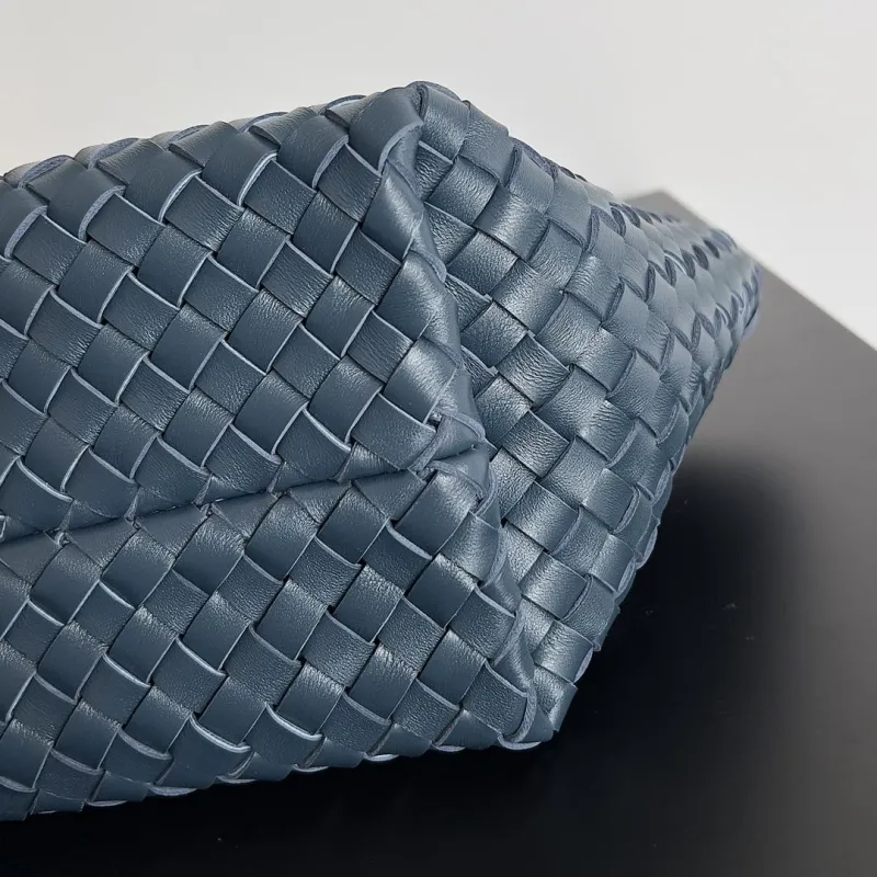 Bottega Veneta Dark Blue Woven Leather Tote Bag - Image 6