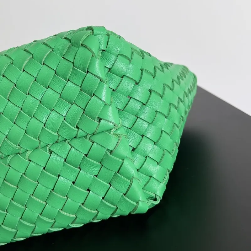 Bottega Veneta Green Woven Tote Bag 52 - Image 5