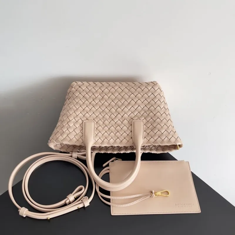 Bottega Veneta Beige Woven Tote Bag - Image 8