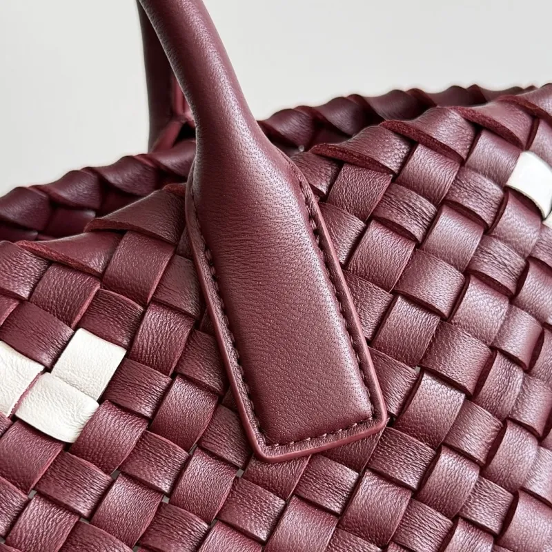 Bottega Veneta Burgundy Woven Leather Tote Bag 68 - Image 3