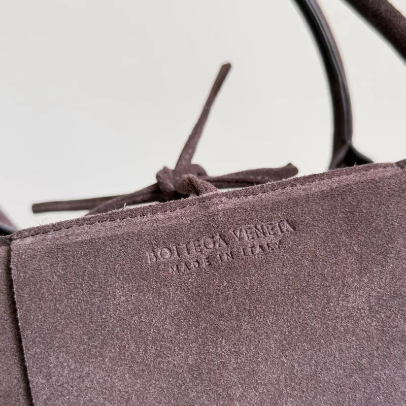 Bottega Veneta Brown Suede Tote Bag - Image 4