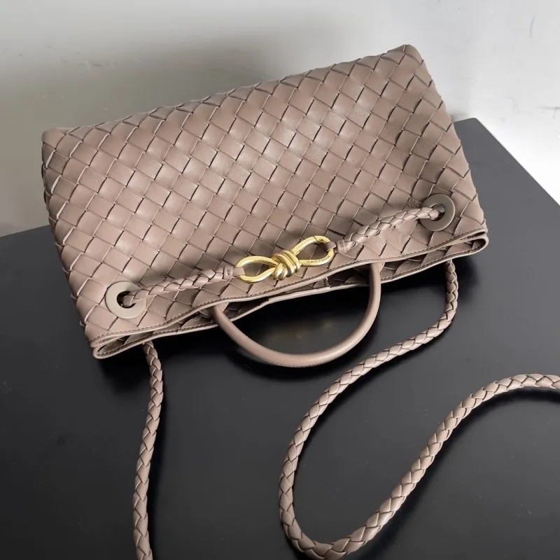 Bottega Veneta Taupe Woven Leather Shoulder Bag - Image 4