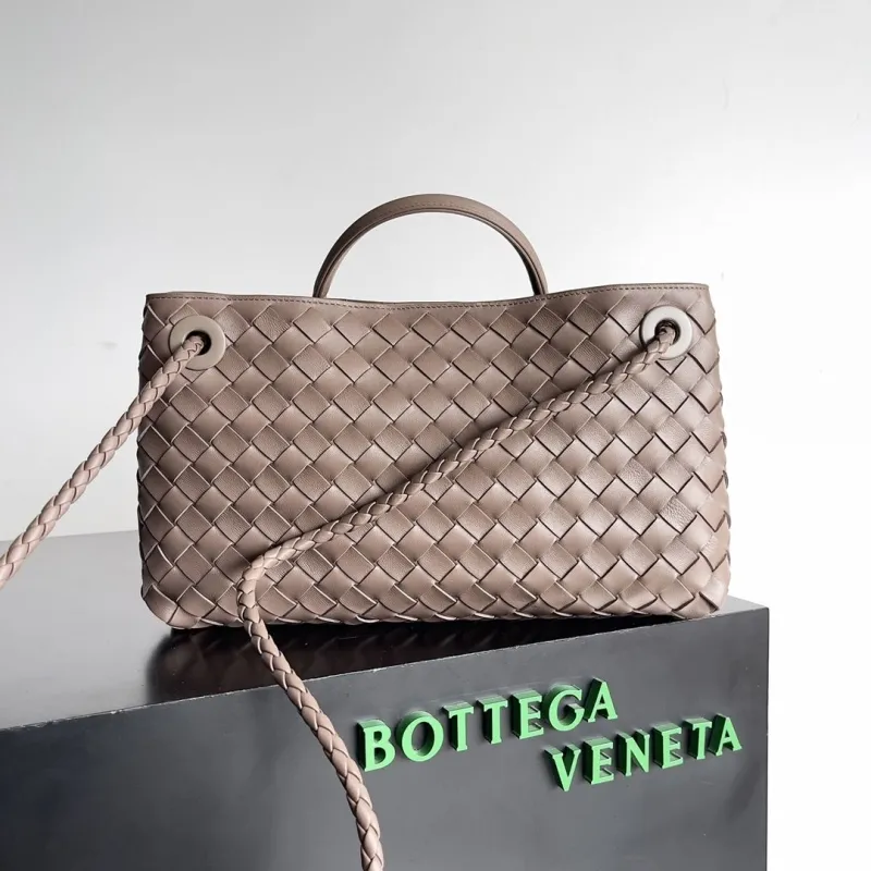 Bottega Veneta Taupe Woven Leather Shoulder Bag - Image 5