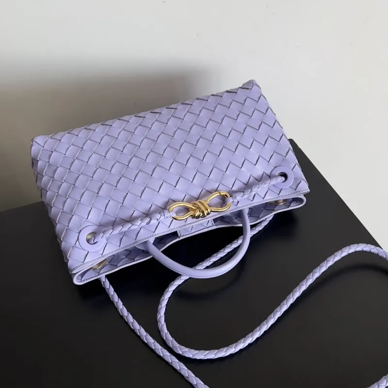 Bottega Veneta Lavender Woven Leather Tote Bag - Image 5