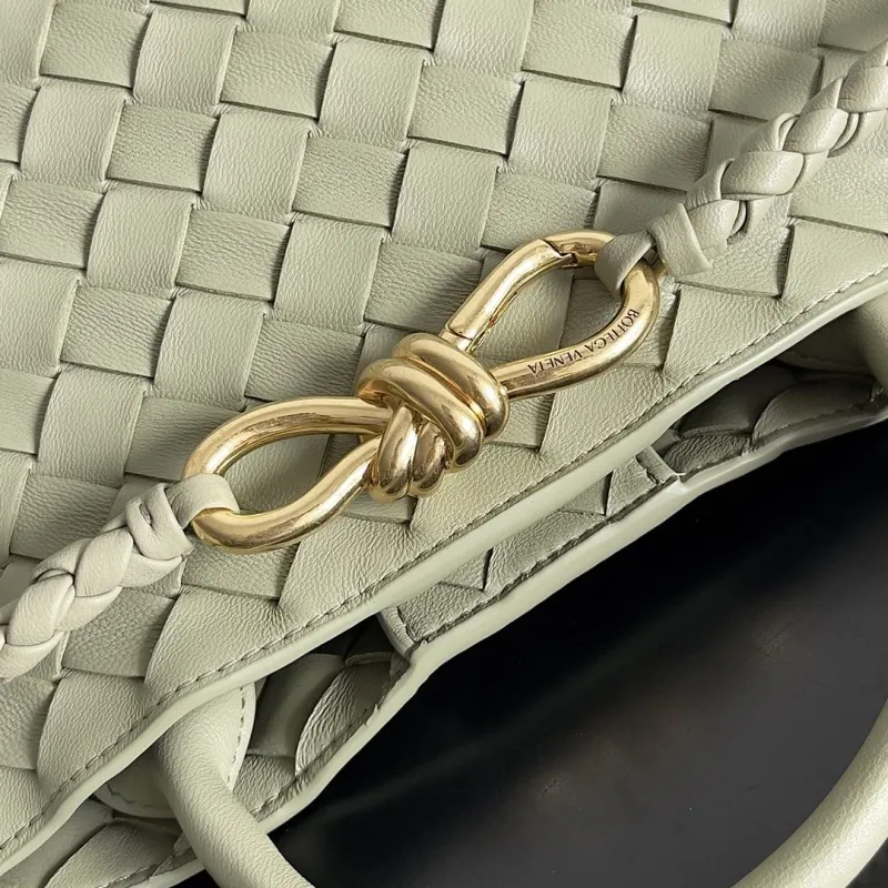 Bottega Veneta Light Green Woven Leather Handbag - Image 6