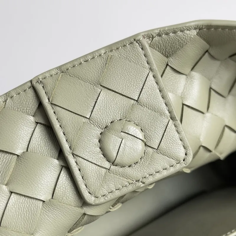 Bottega Veneta Light Green Woven Leather Handbag - Image 7
