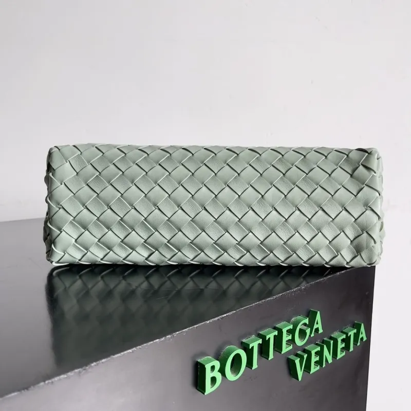 Bottega Veneta Sage Green Woven Shoulder Bag 77 - Image 4
