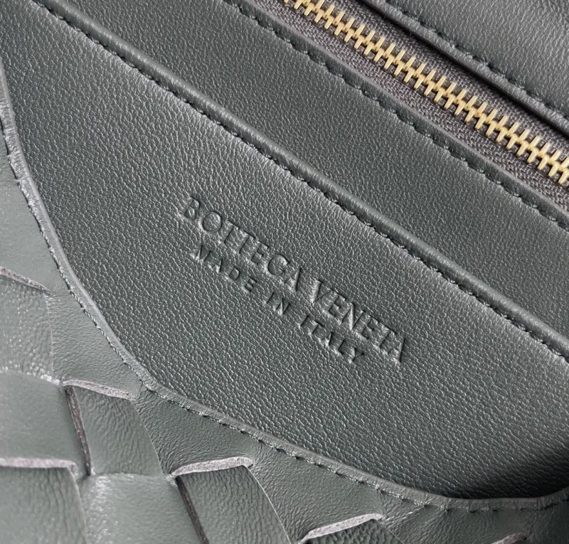 Bottega Veneta Dark Green Woven Leather Tote Bag 78 - Image 7